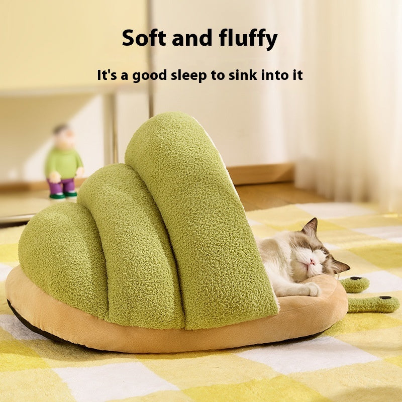 Chaussons pour chats chauds en forme de limace semi-fermée, produits pour animaux de compagnie.