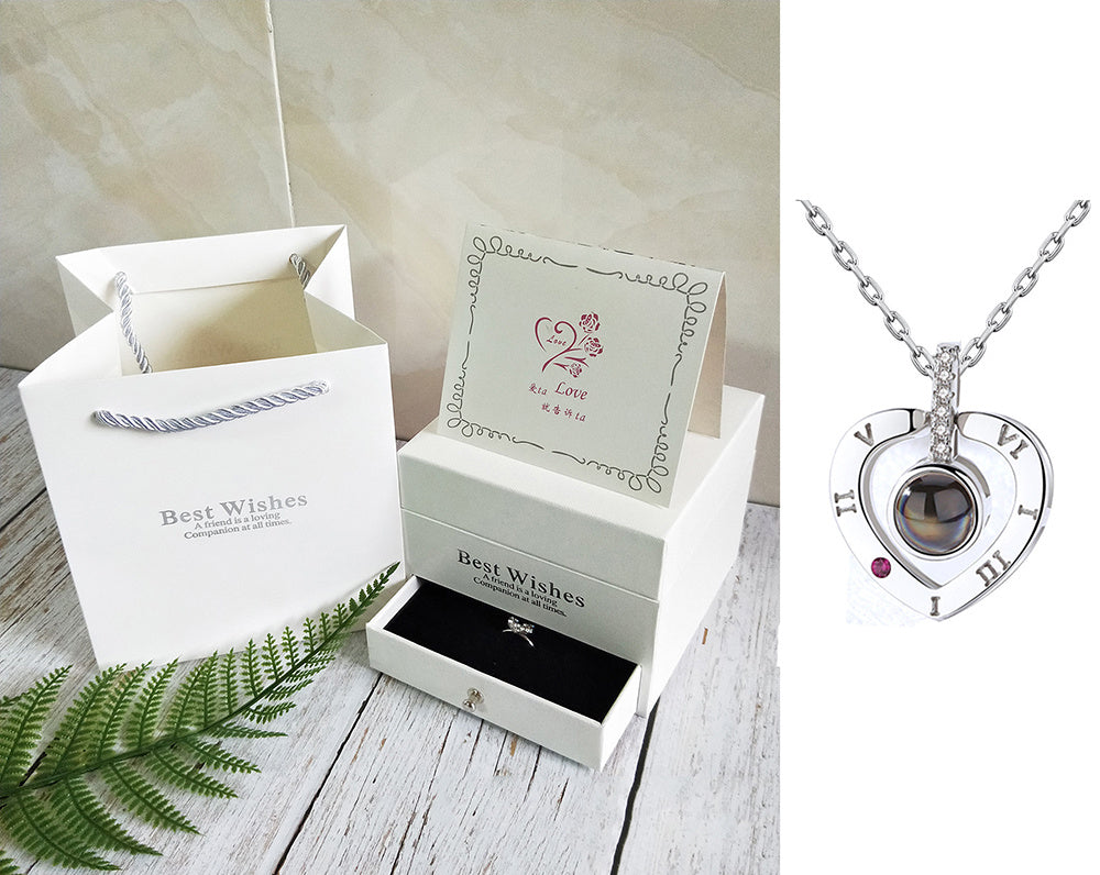 Coffret cadeau collier rose, cadeau parfait pour la Saint-Valentin.