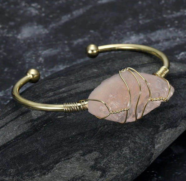 Bracelet en pierres précieuses naturelles fabriquées par Asgard