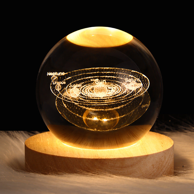 Ciel étoilé lumineux et planètes, lune, boule de cristal, petite lampe de nuit, projection d'ambiance, lumière, cadeau créatif, nouveau cadeau étrange.