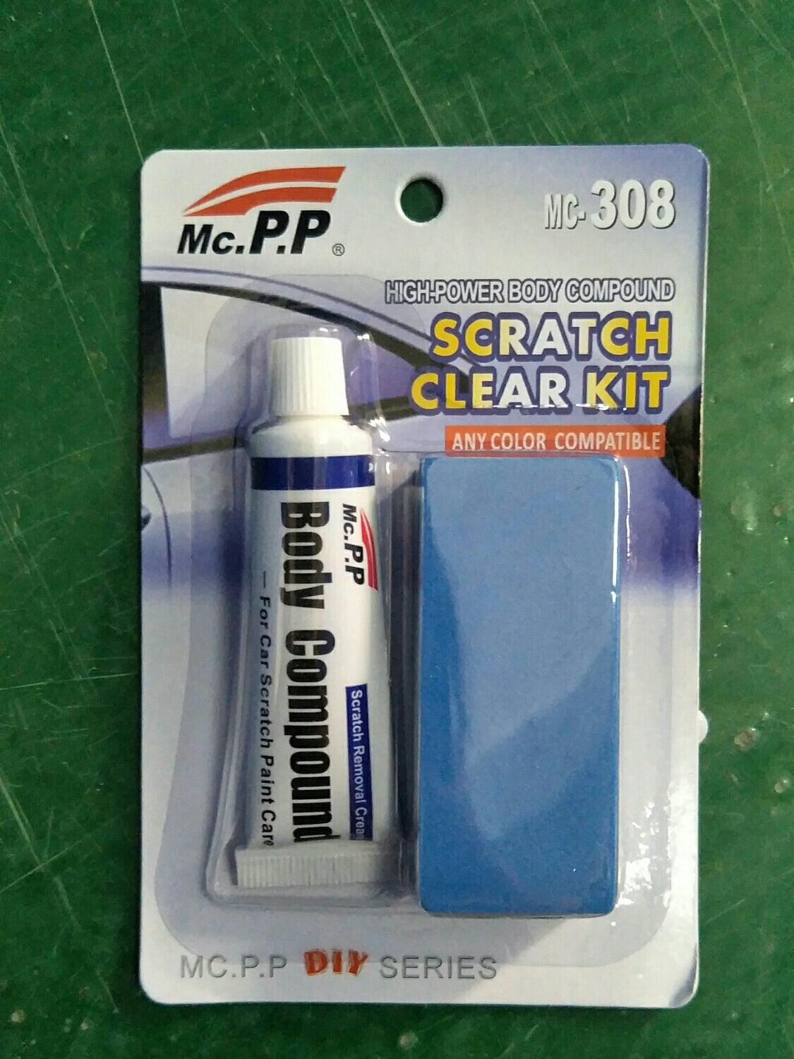 Produit de réparation de rayures de voiture, cire pour enlever les rayures de voiture.