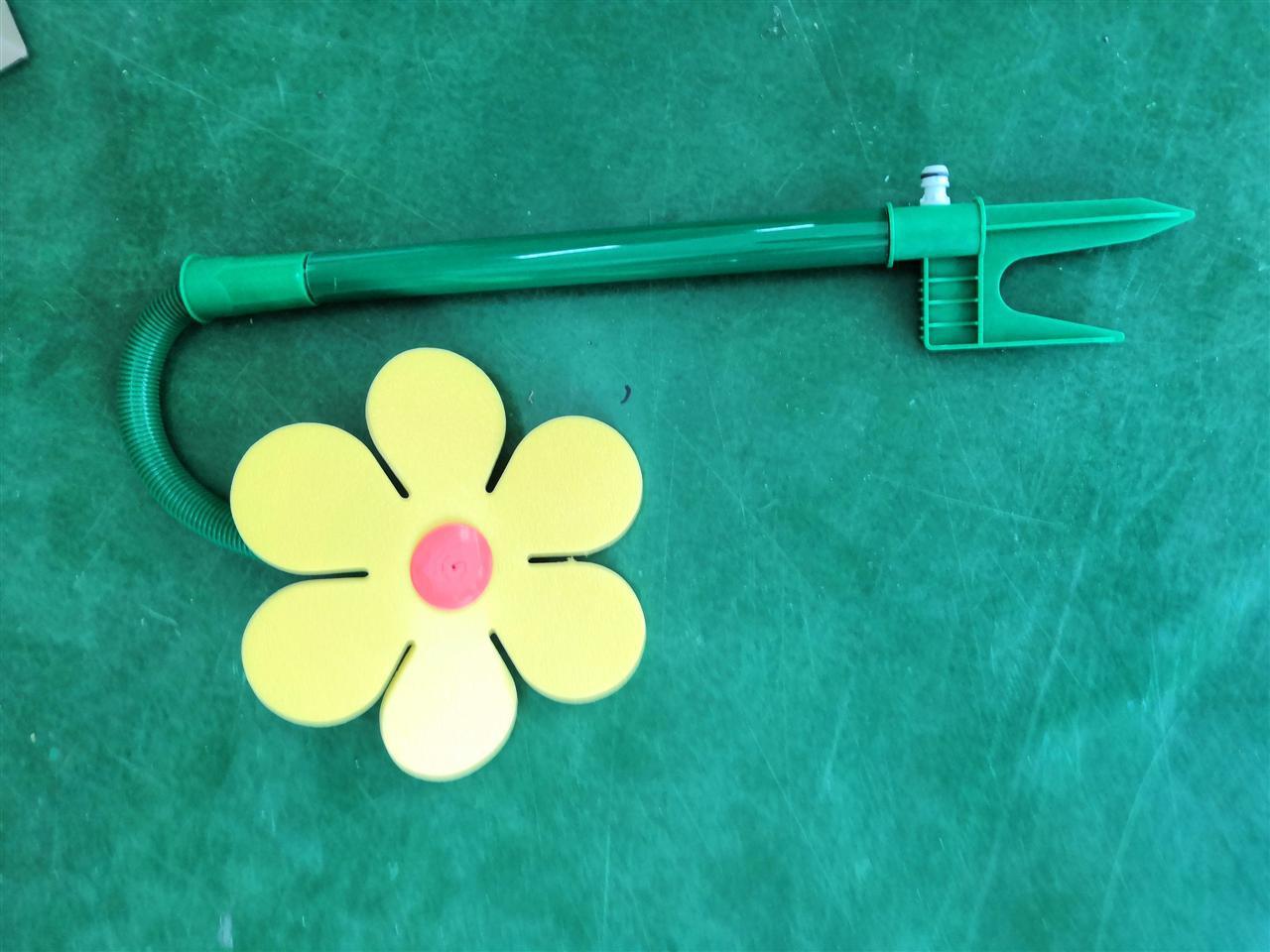 Arroseur de jardin Arroseur en plastique Arroseur tournesol Outil de travail de jardin Arroseurs réglables et tuyaux de jardin - KaoKao