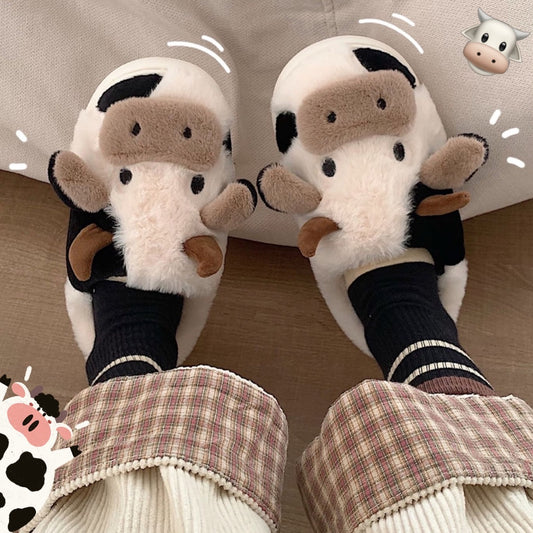 Chaussons en forme de vache mignonne pour femmes et filles, mode kawaii, doux et moelleux, chauds pour l'hiver, pantoufles en forme de vache cartoon, chaussures amusantes.