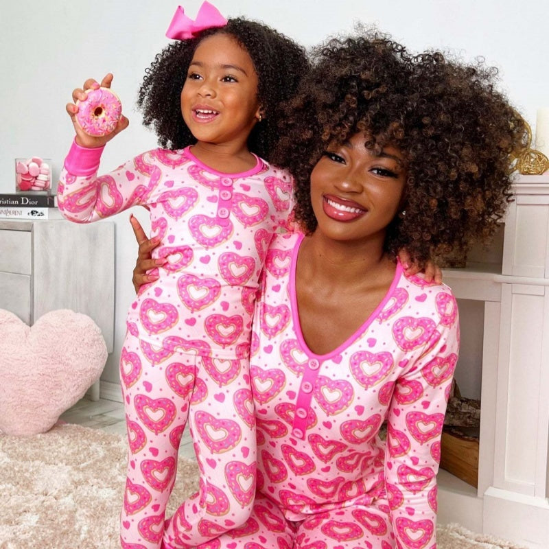 Vêtements de beauté Pyjamas de loisirs avec impression de cœur pour la Saint-Valentin Ensemble parent-enfant