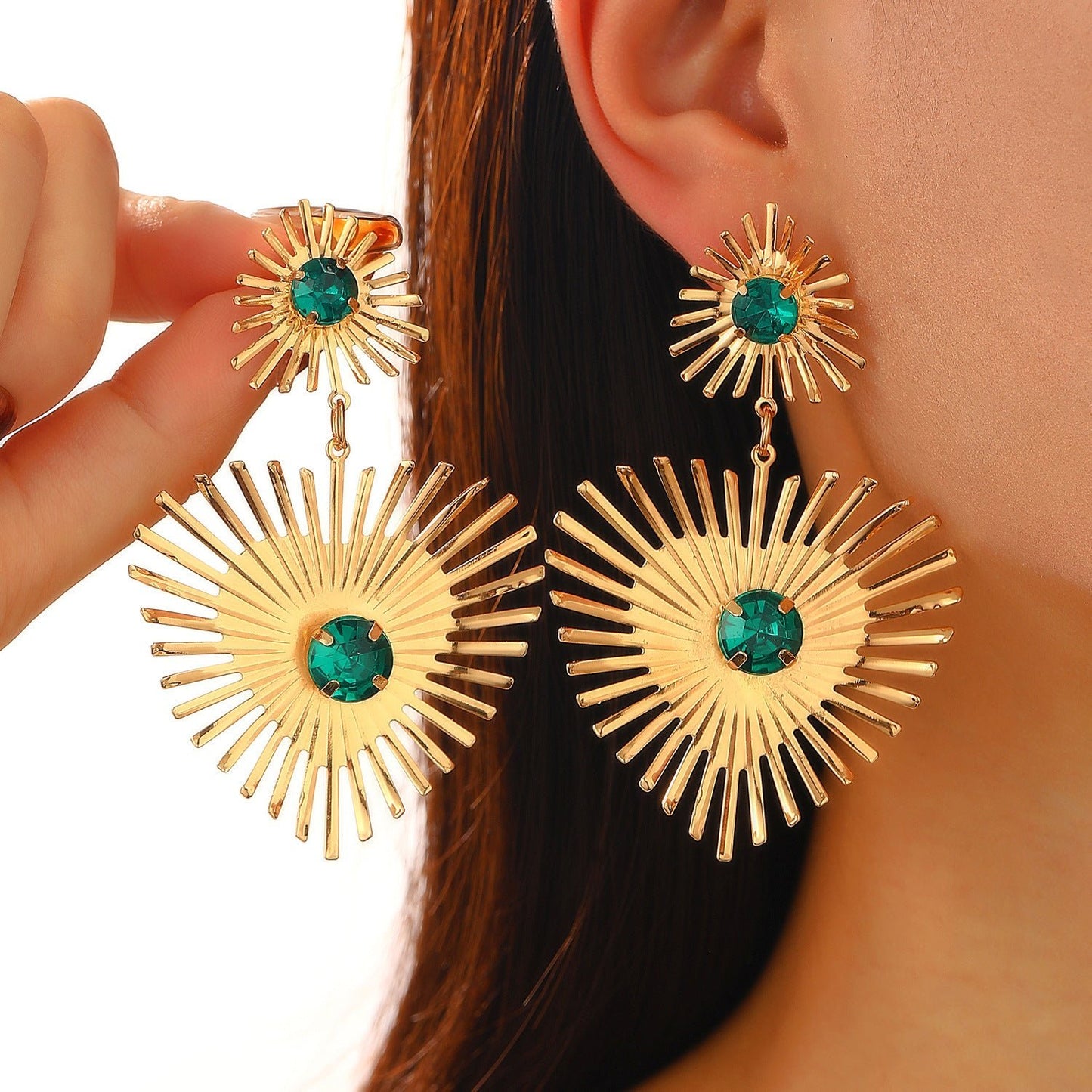 Boucles d'oreilles en forme de cœur de tournesol bohémien avec strass, personnalité exagérée, boucles d'oreilles d'amour pour femmes, bijoux de la Saint - Valentin. - KaoKao