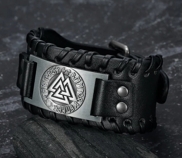 Bracelet en cuir pour hommes avec totem nordique, triangle et énergie viking. - KaoKao