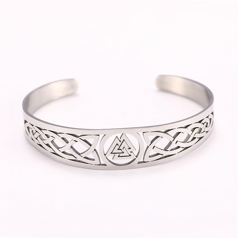 Bracelet en acier inoxydable fabriqué à la main avec le symbole Valknut et un design celtique d'Asgard.