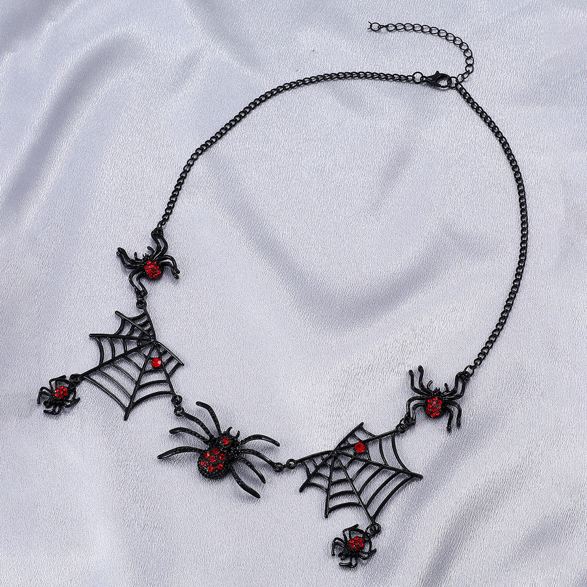 Collier d'araignée et de toile d'araignée d'Halloween Collier de clavicule de personnalité Accessoires de bijoux de mode