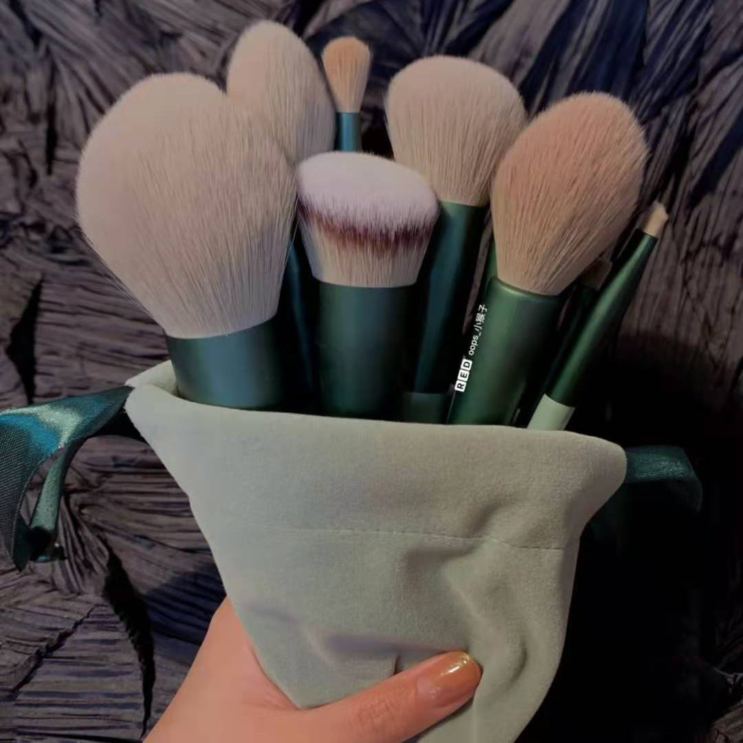 Ensemble de 13 pinceaux de maquillage, pinceau correcteur, pinceau à blush, pinceau à poudre, pinceau pour ombre à paupières, pinceau illuminateur, pinceau fond de teint, outils de beauté cosmétiques.