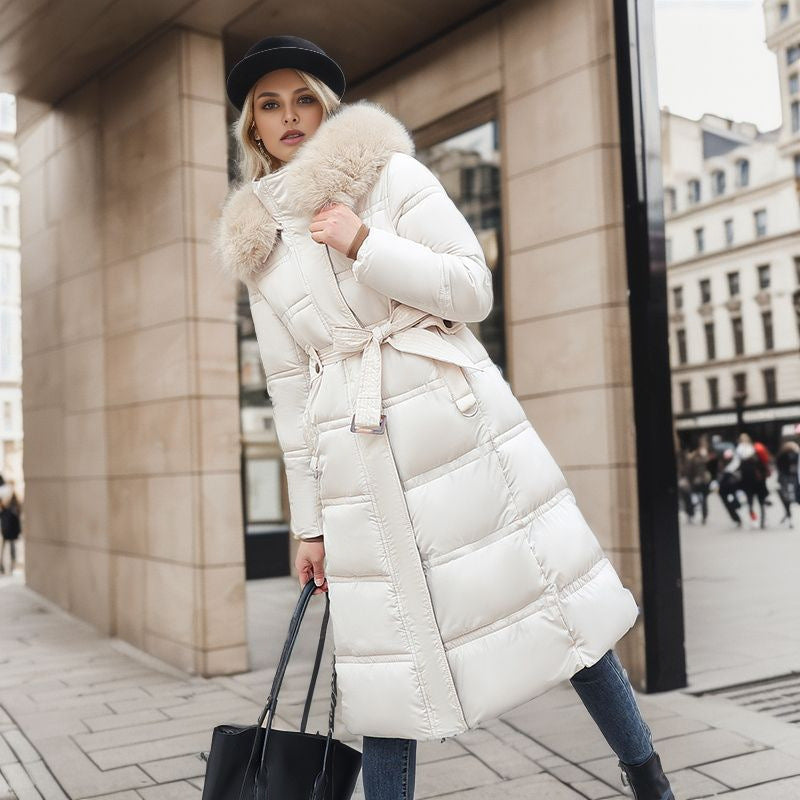 Manteau long slim d'hiver avec capuche en fourrure et ceinture, manteau à capuche solide, vêtement chaud pour femmes.