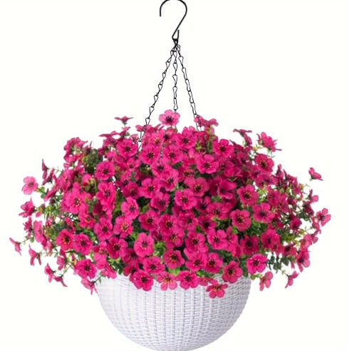 Panier suspendu rond en chlorophytum avec cadre en fer et décoration violette pour jardinage printanier