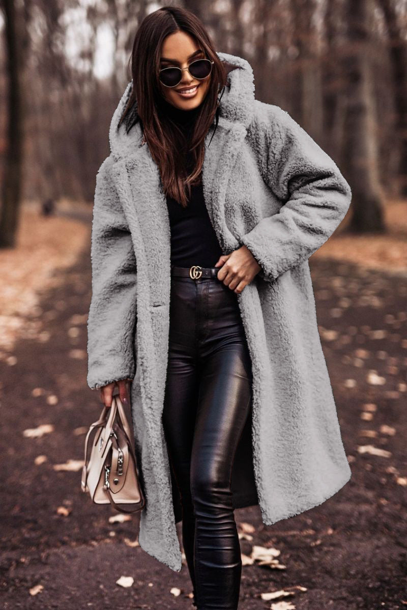 Manteau en laine pour femmes, long, propre, de couleur, à manches longues.