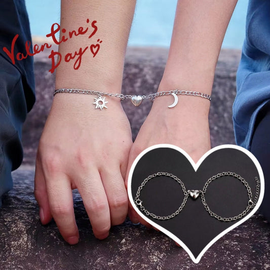 Lot de 2 bracelets magnétiques en acier inoxydable avec breloque soleil et lune pour couple, bijoux pour hommes et femmes, vente en gros, cadeaux de Saint - Valentin - KaoKao