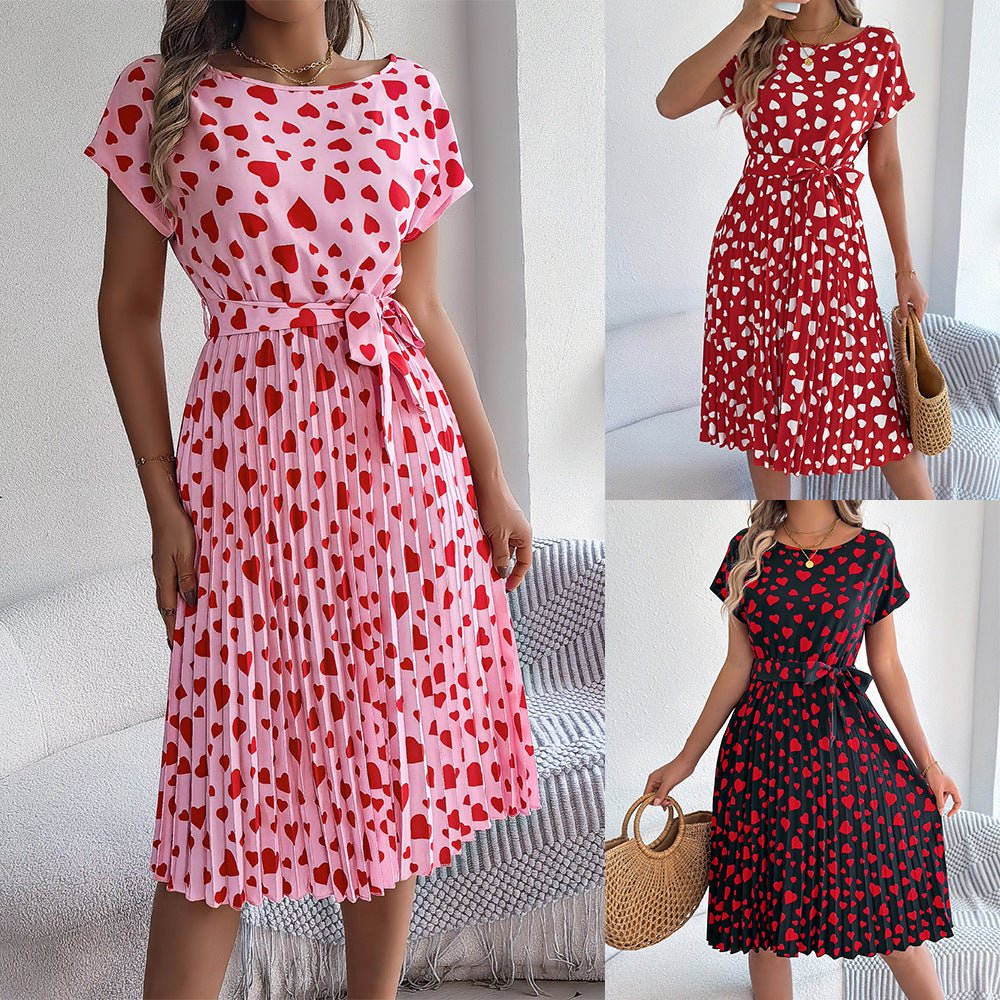 Robe plissée décontractée à manches courtes et taille ajustée, motif cœur et couleur contrastée - KaoKao