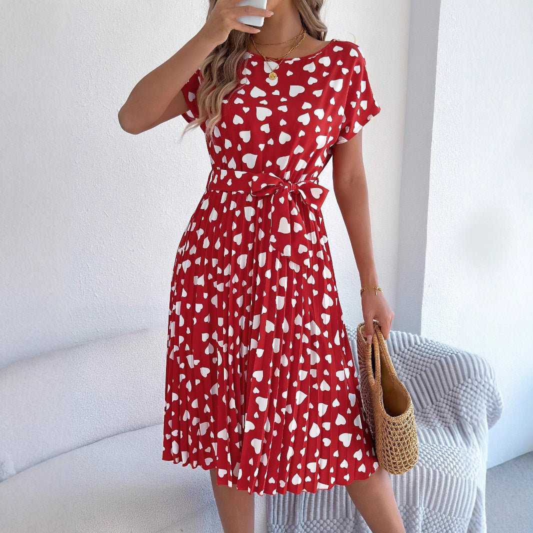 Robe plissée décontractée à manches courtes et taille ajustée, motif cœur et couleur contrastée - KaoKao