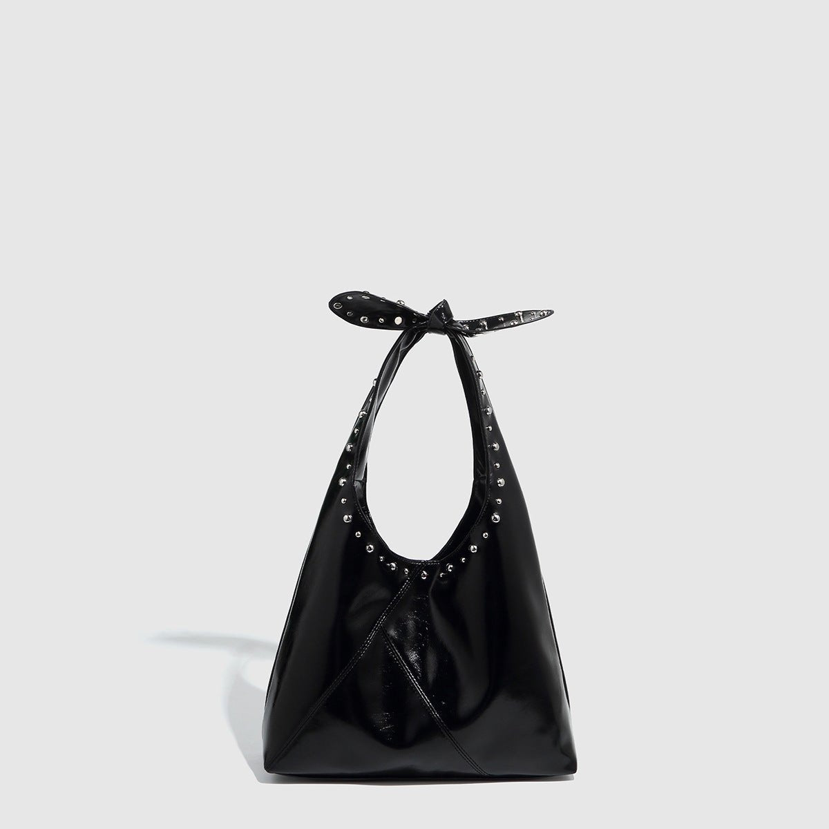 Sac fourre - tout à rivets et nœud, sac seau pour femme - KaoKao