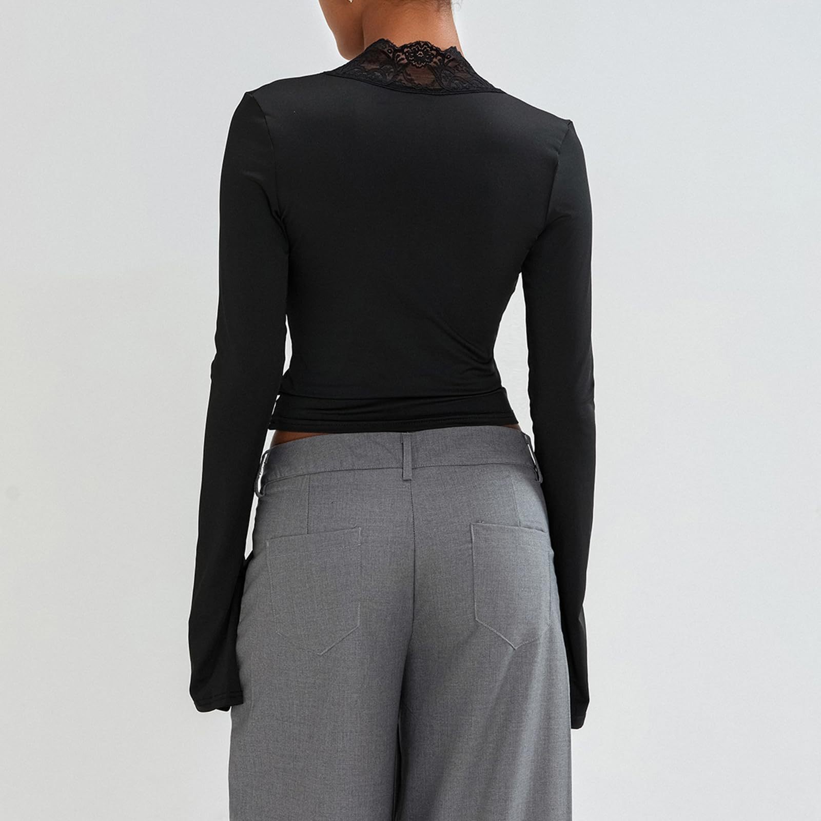 T-shirt slim col V en dentelle, manches trompette, haut à manches longues, vêtements pour femmes - KaoKao